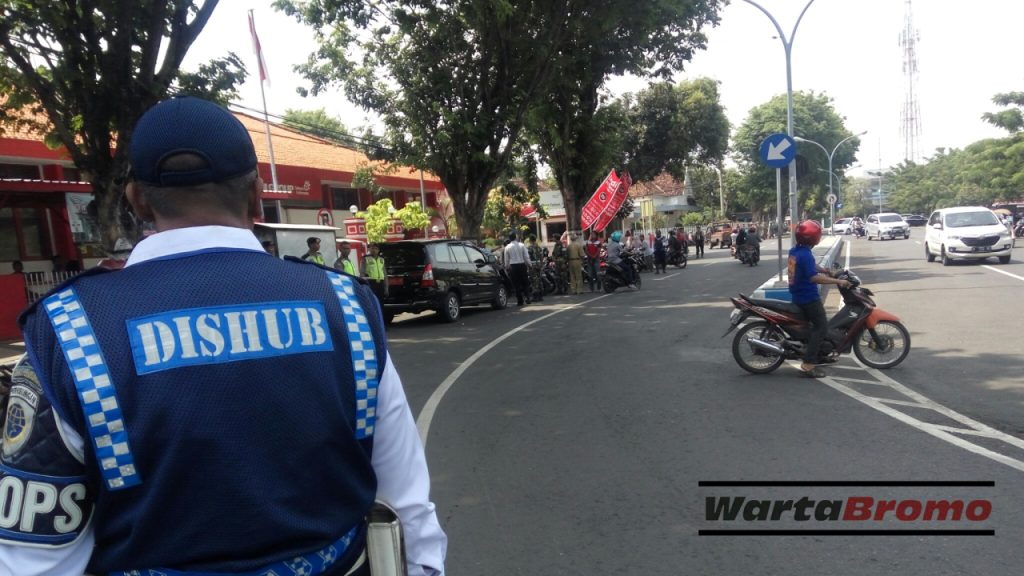 Catat Titik Parkir Berlangganan Kota Pasuruan Jangan Mau Diminta Bayar